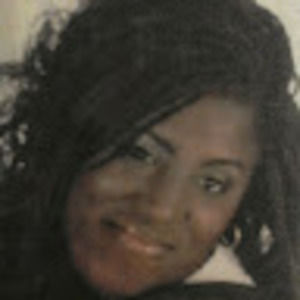 Meet your Posher, Anissia